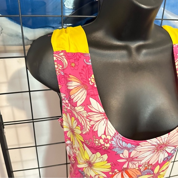 Plus Size Pink Floral Cut Out Self Tie Back Closure Midi Dress - Picture 9 of 13